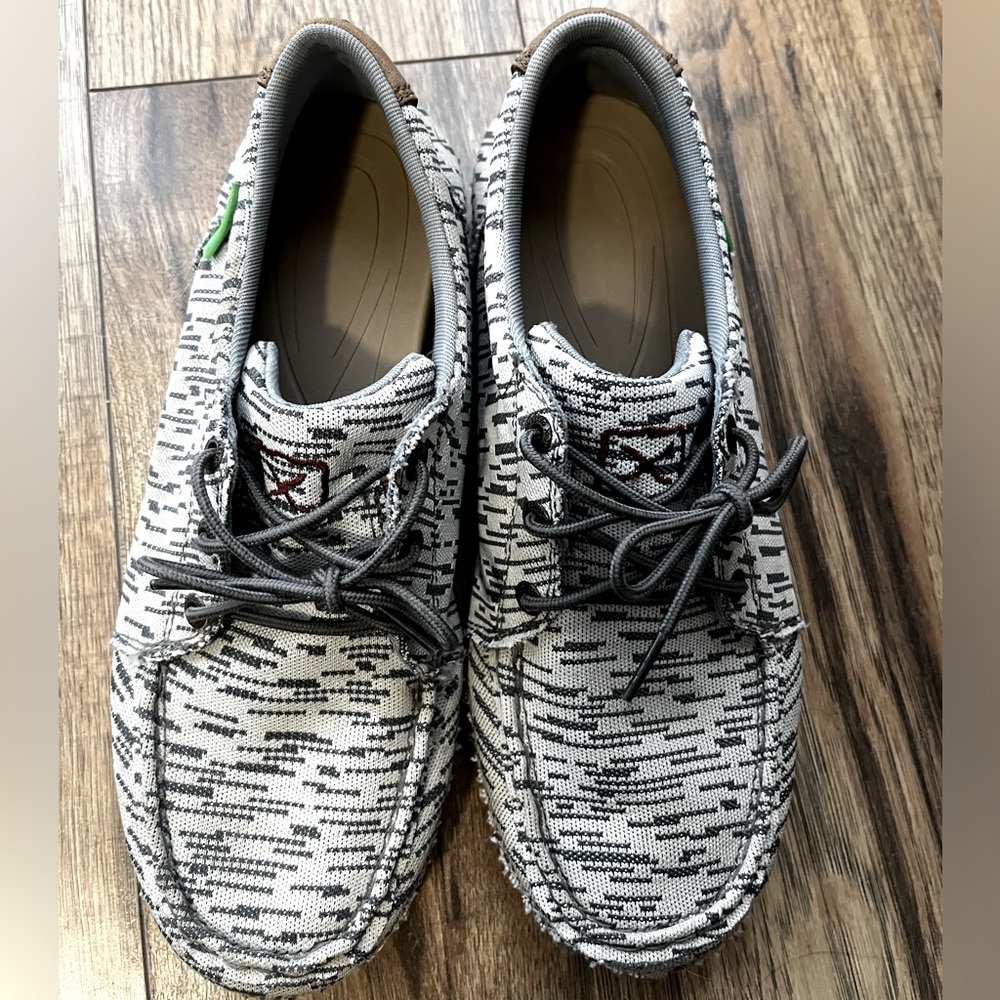 Twisted X ZERO-X White/Gray Eco TWX Moc Toe Lace Up Low Top Shoes

Size 8.5 M